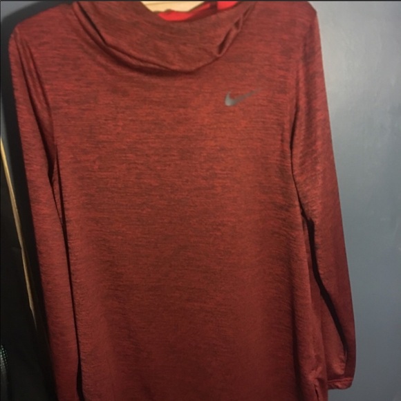 Red hooded light running nike sweatshirt - Picture 1 of 6